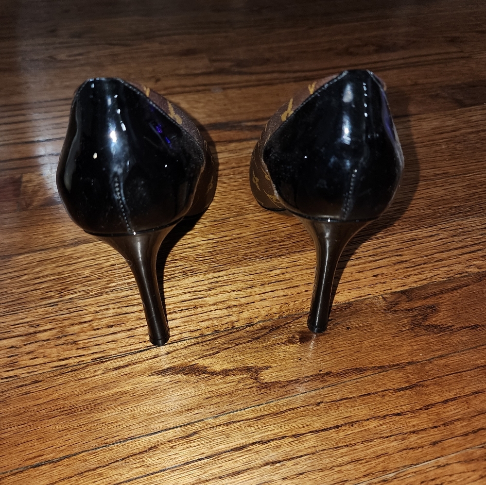 Louis Vuitton monogram pumps - Picture 4 of 6